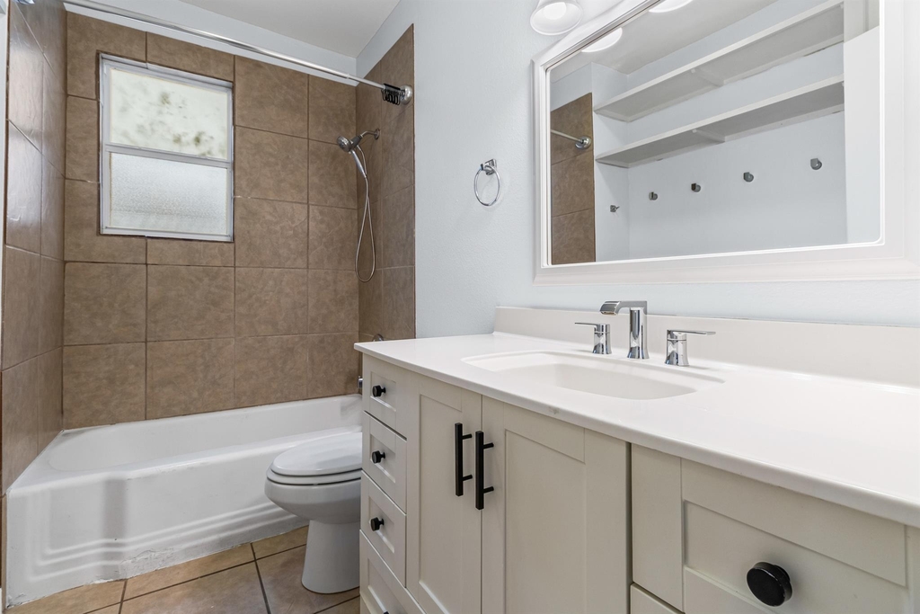 84 Waller St - Photo 11
