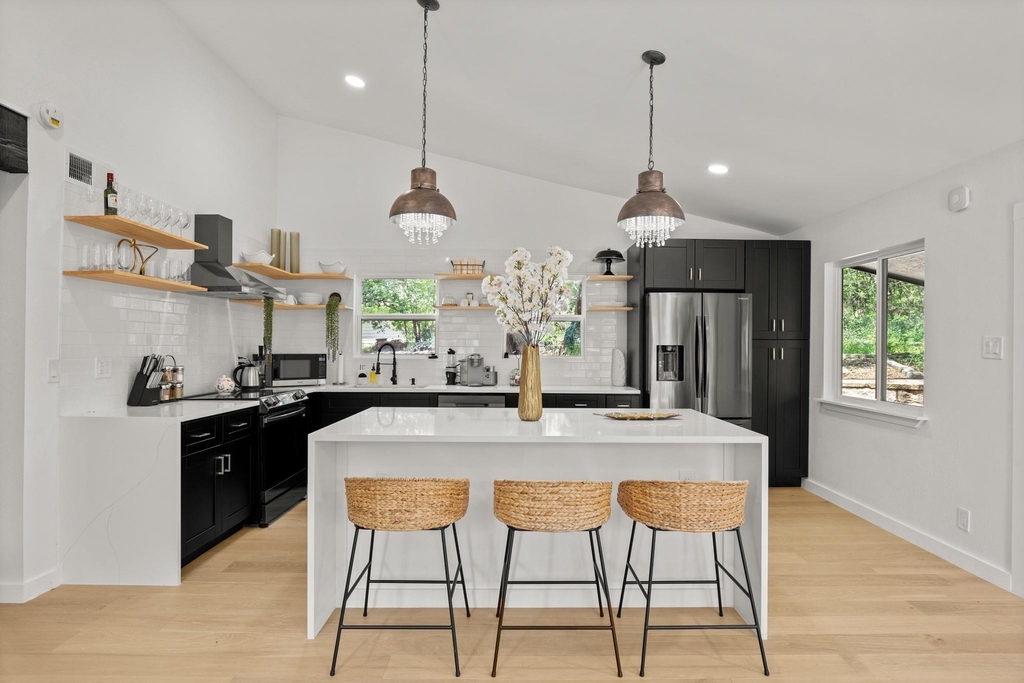 3904 Highland Dr - Photo 8