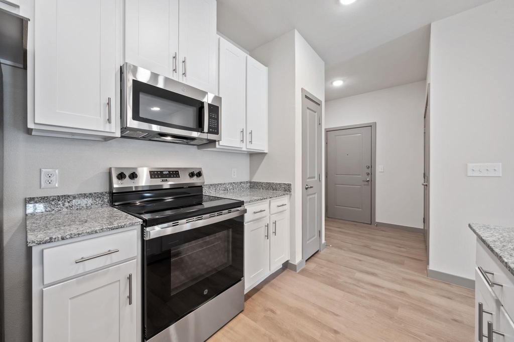 691 Union Chapel Rd - Photo 2