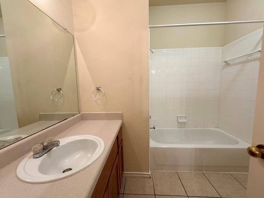 1717 Constantino Cir - Photo 13