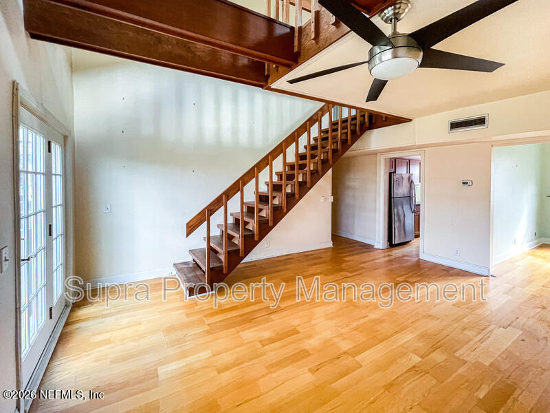 1550 Palm Avenue - Photo 6