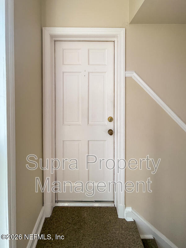 1550 Palm Avenue - Photo 3