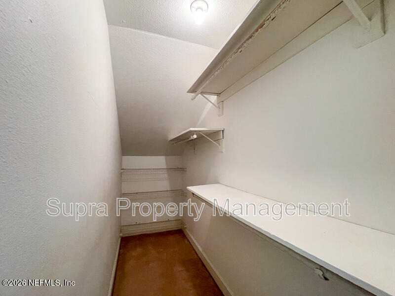 1550 Palm Avenue - Photo 14