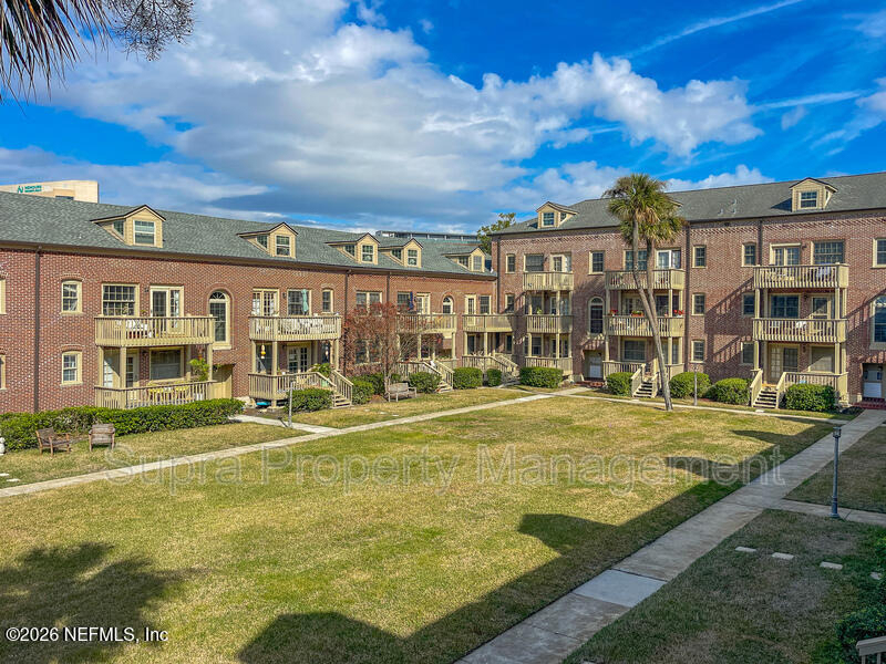 1550 Palm Avenue - Photo 1