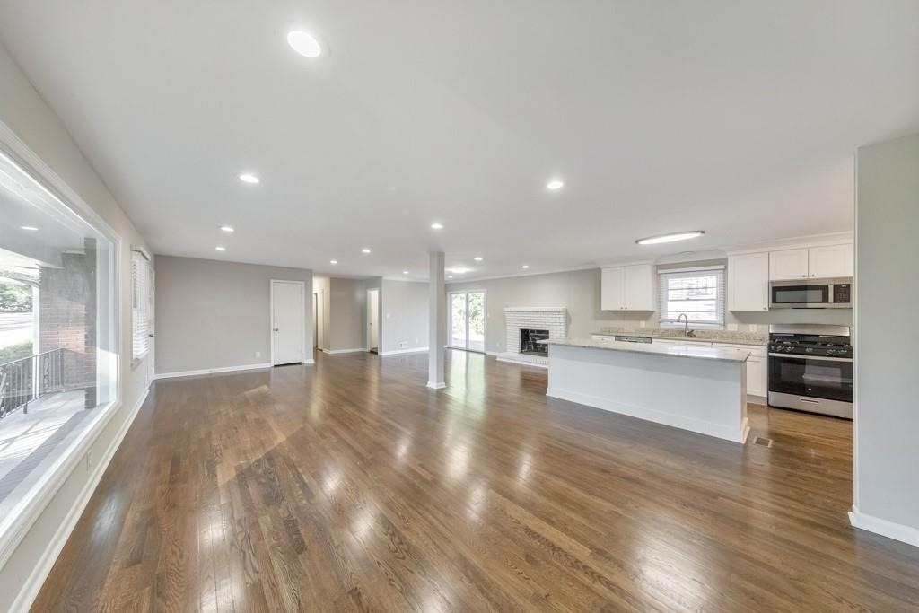 909 Rosedale Drive - Photo 6