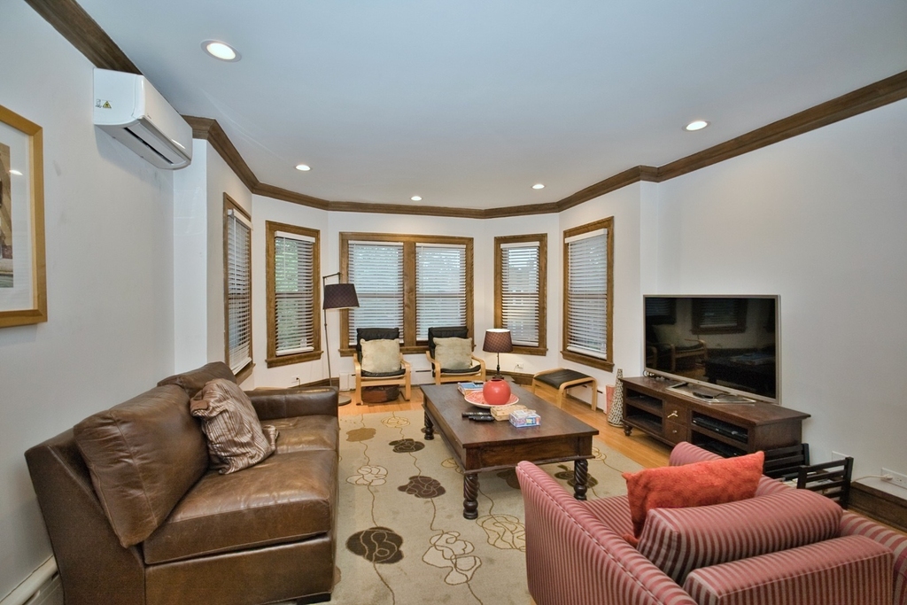 2437 W North Shore Avenue - Photo 30