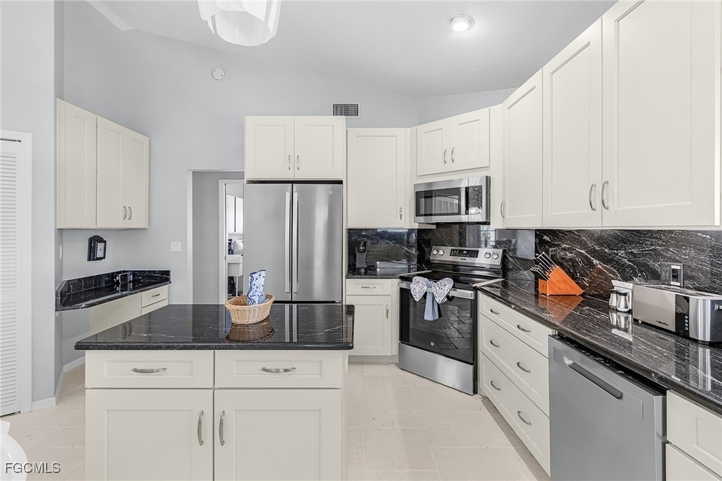 5019 Skyline Boulevard - Photo 6
