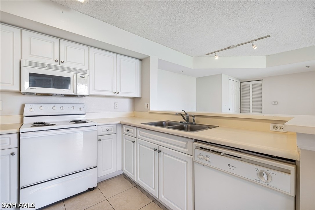 1265 Wildwood Lakes Boulevard - Photo 10