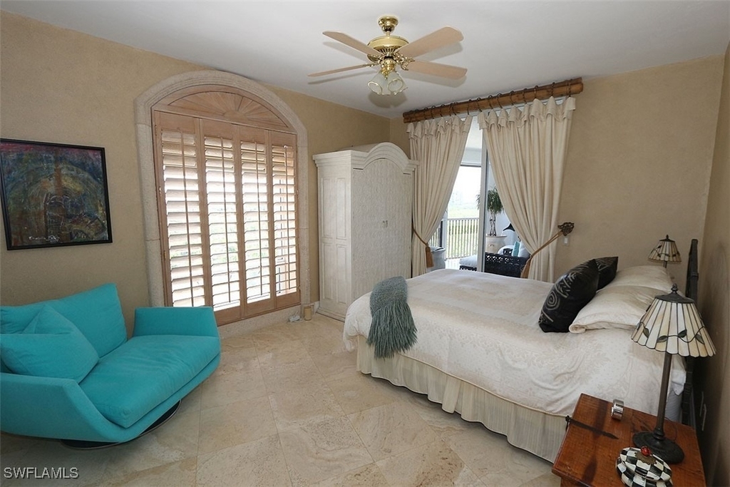 8665 Bay Colony Drive - Photo 19