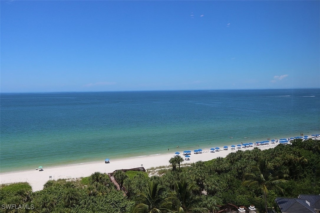 8665 Bay Colony Drive - Photo 30