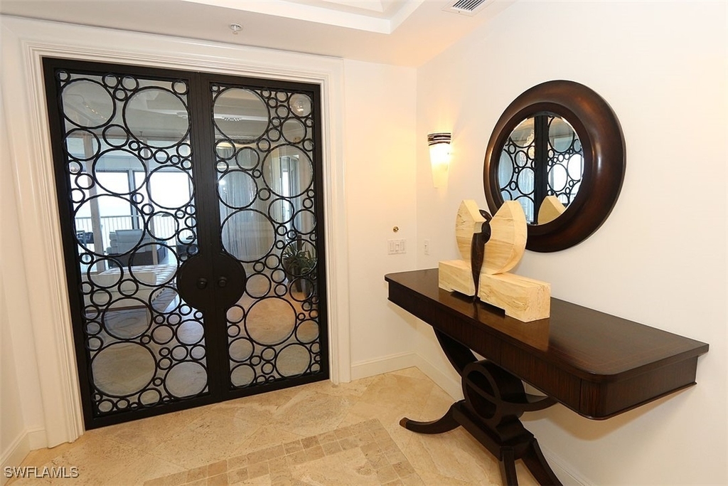 8665 Bay Colony Drive - Photo 8