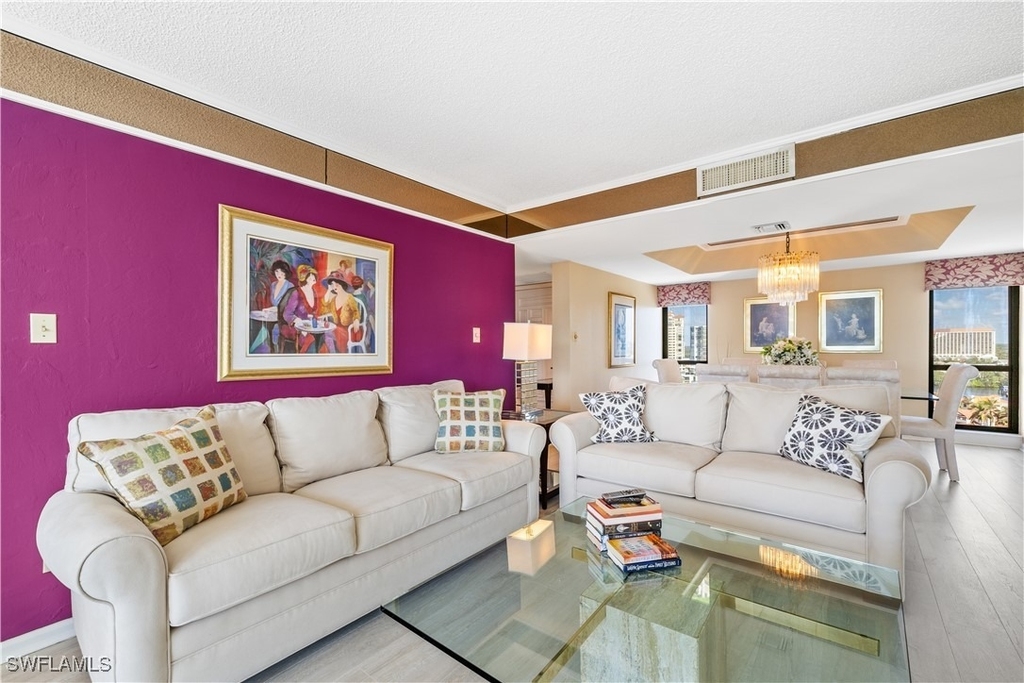 4551 Gulf Shore Boulevard N - Photo 4
