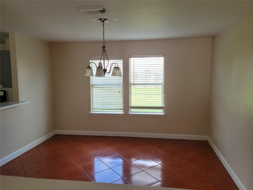 7915 Summerfern Court - Photo 4