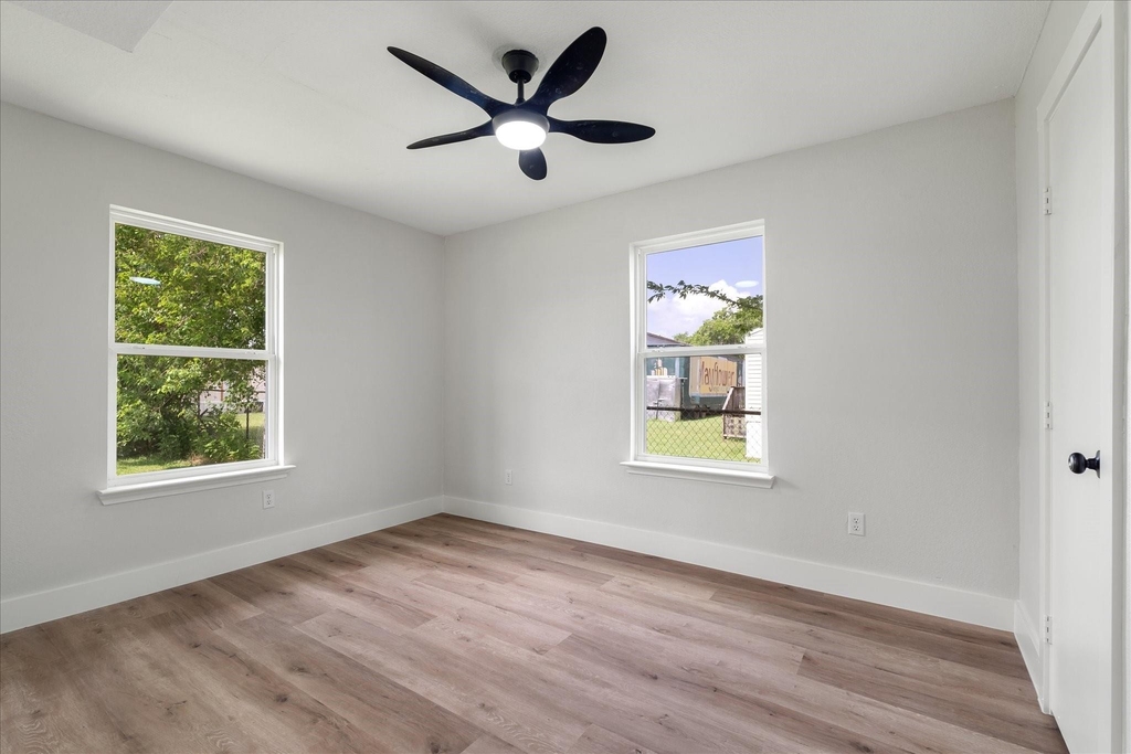 7104 Dallas Street - Photo 13