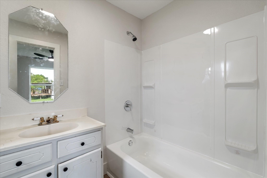 7104 Dallas Street - Photo 12