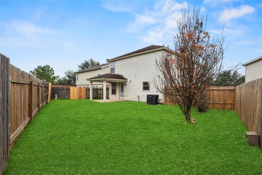 7606 Hillsdale Park Court - Photo 18
