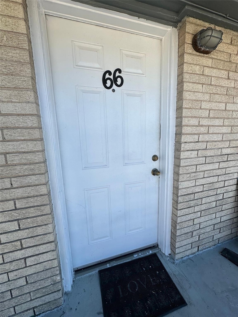 516 Holiday Drive - Photo 3