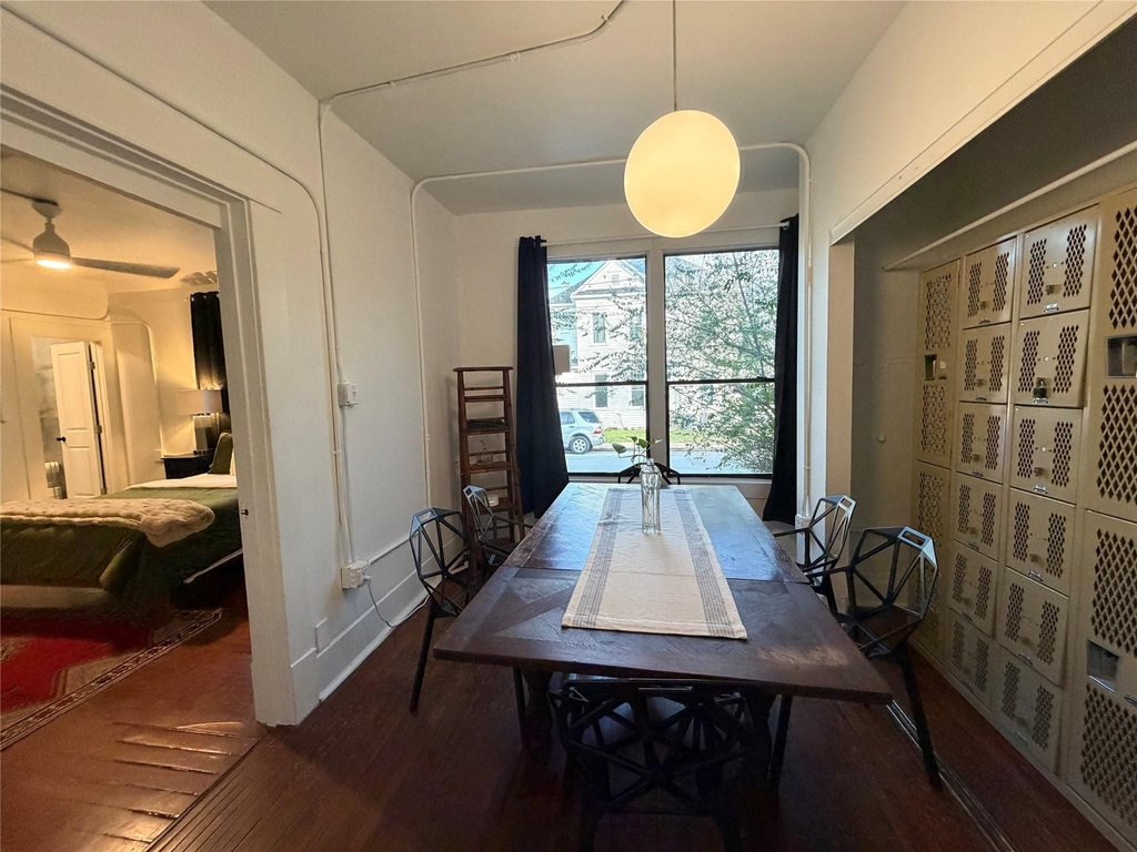 402 Hyde Park Boulevard - Photo 14