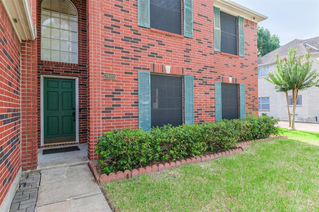 7603 Quintero Drive - Photo 2