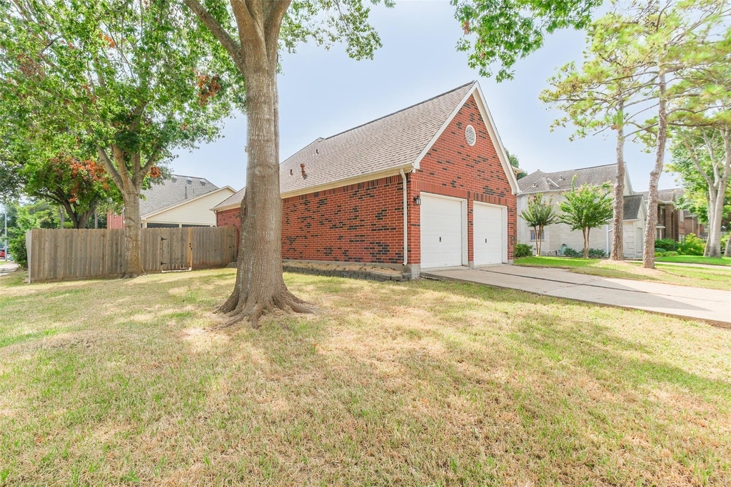 7603 Quintero Drive - Photo 5