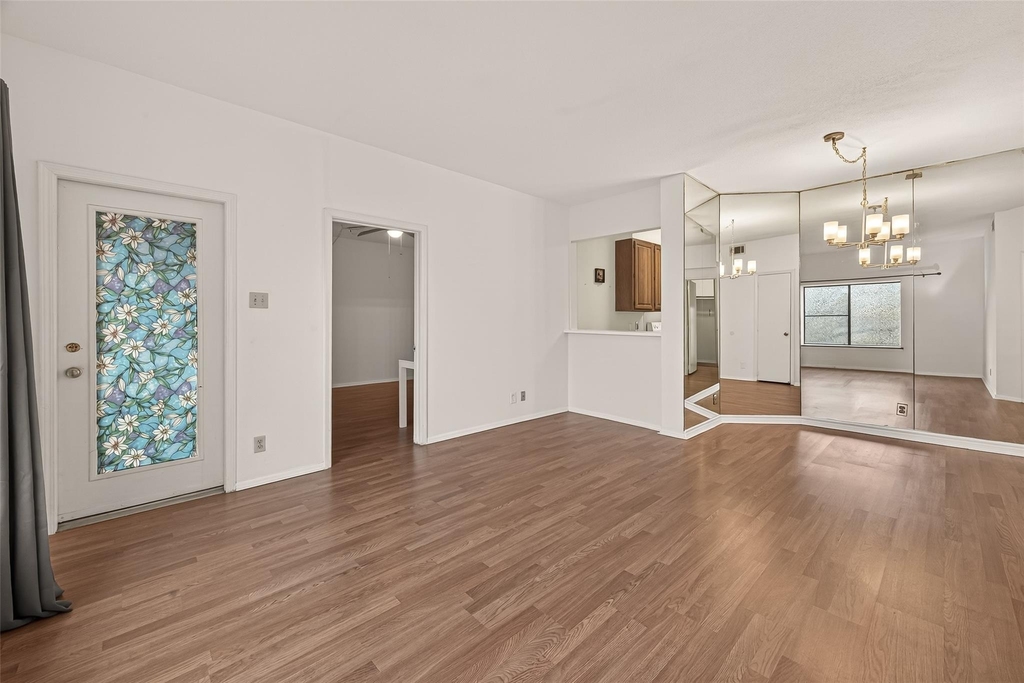 2211 S Braeswood Boulevard - Photo 2