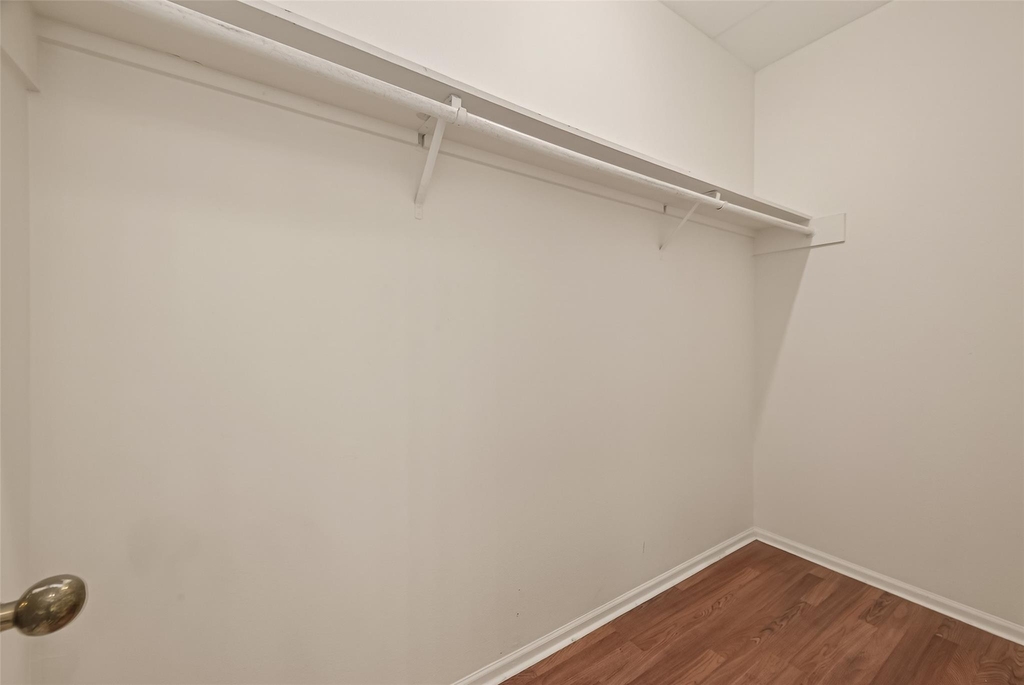 2211 S Braeswood Boulevard - Photo 26