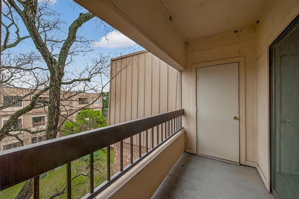 2211 S Braeswood Boulevard - Photo 27