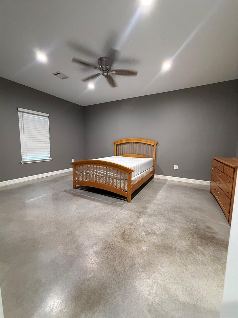 17980 Fm 2090 Road - Photo 10