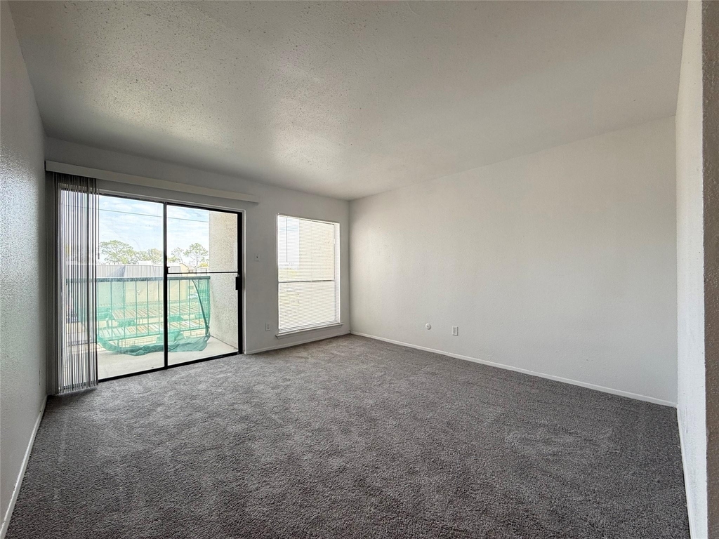 2822 S Bartell Drive - Photo 7