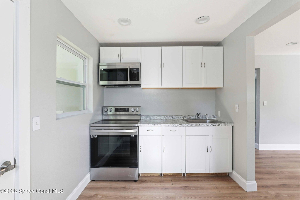 1610 Craig Avenue - Photo 15