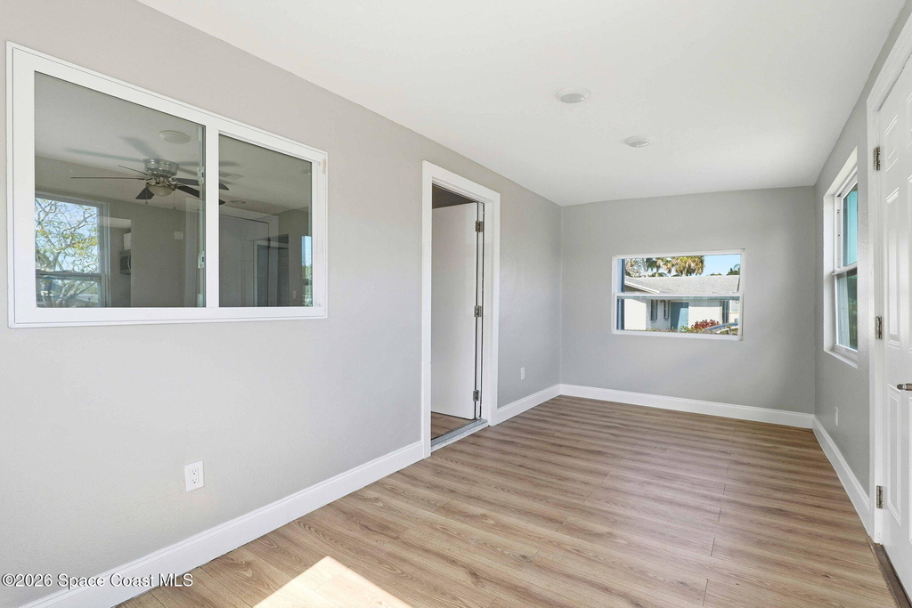 1610 Craig Avenue - Photo 2