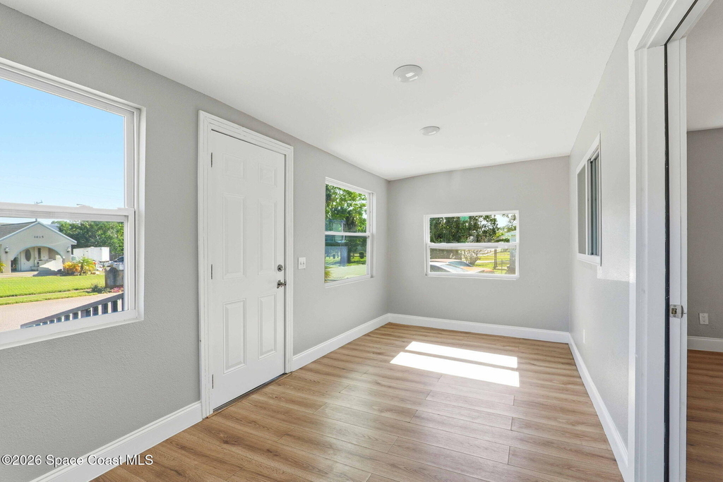 1610 Craig Avenue - Photo 1