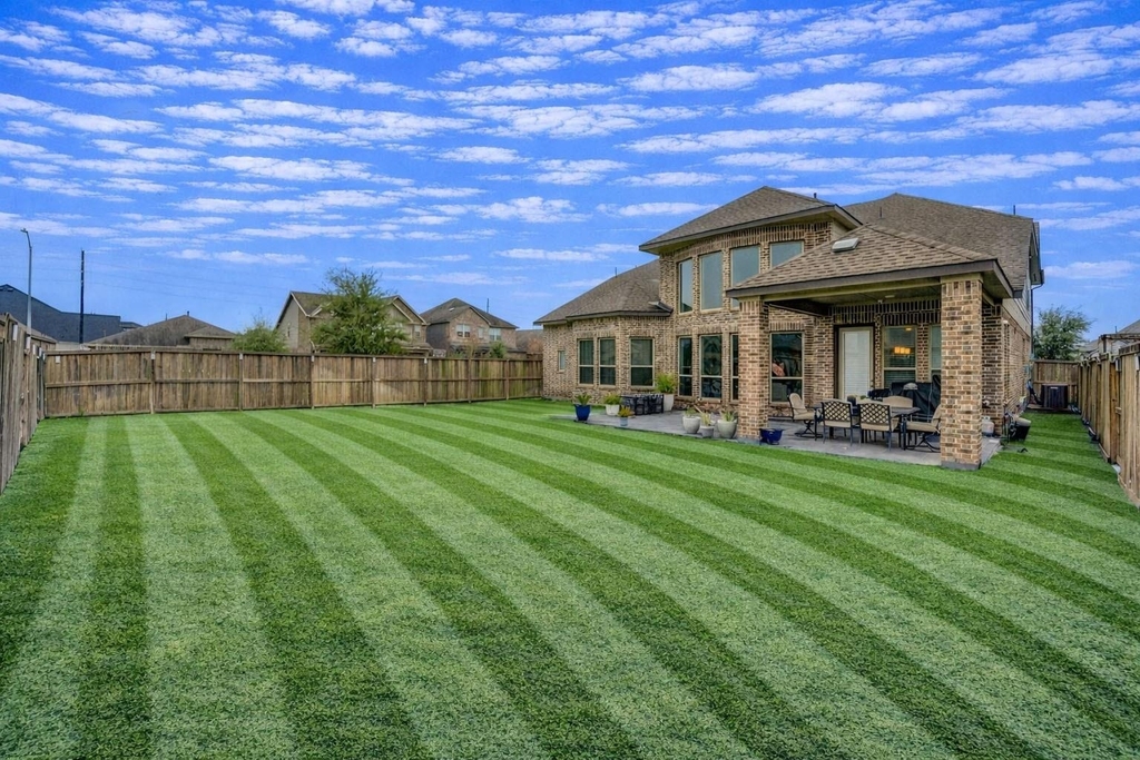 2727 Camellia Avenue - Photo 40