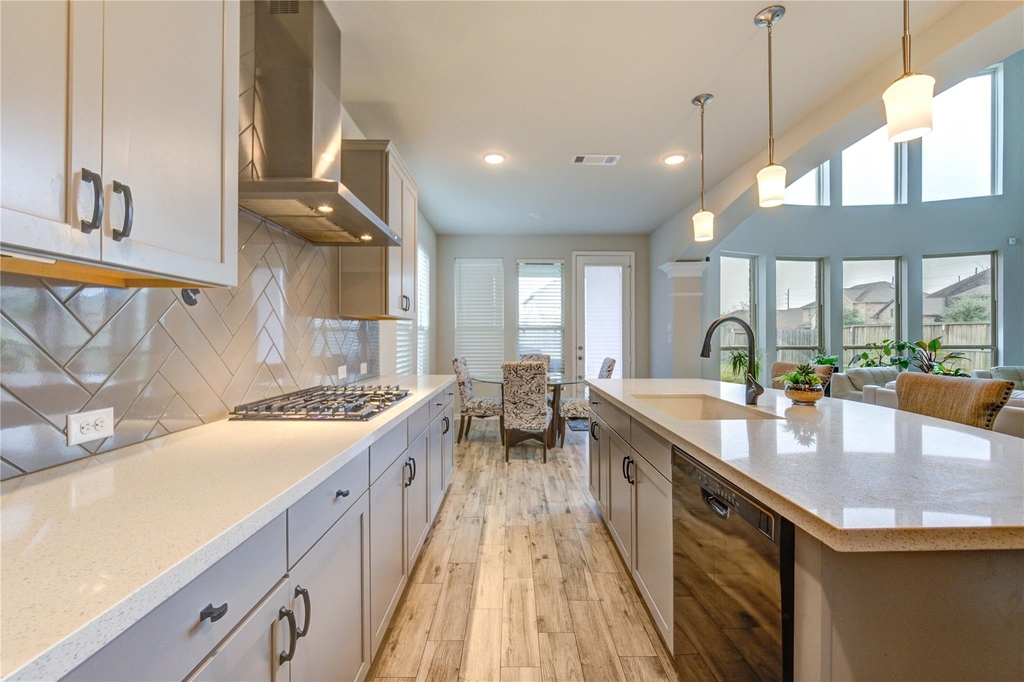 2727 Camellia Avenue - Photo 18