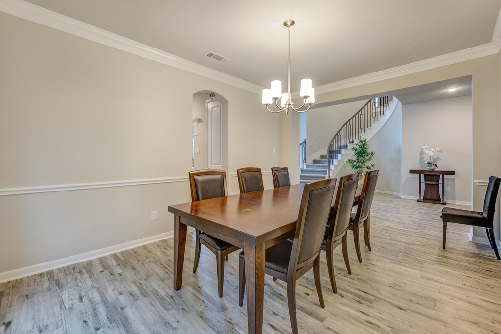 2727 Camellia Avenue - Photo 13
