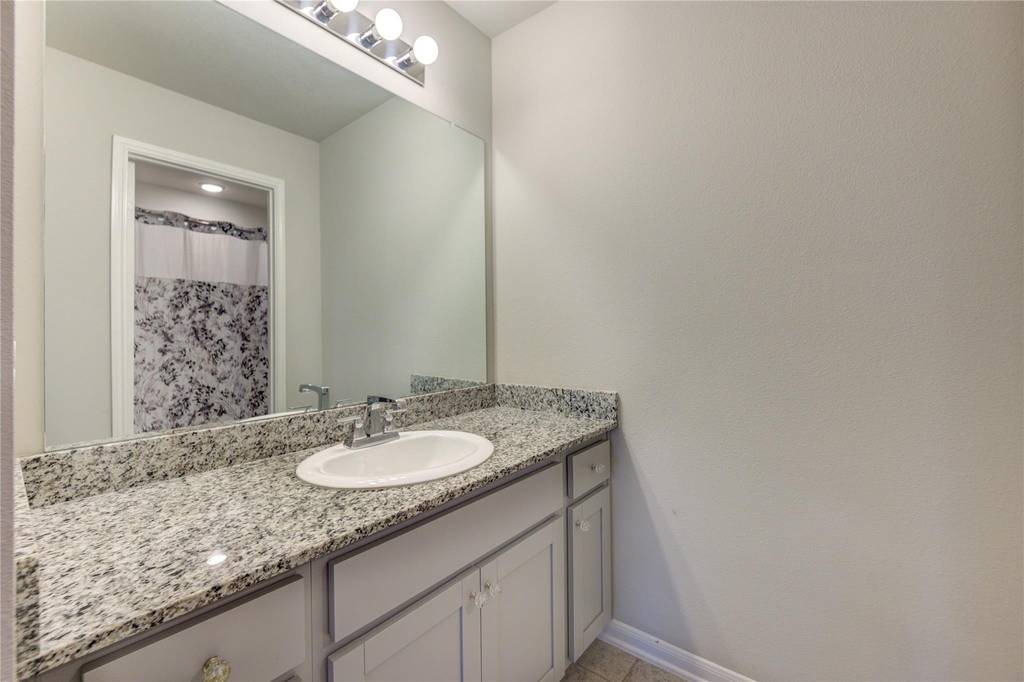 2727 Camellia Avenue - Photo 33