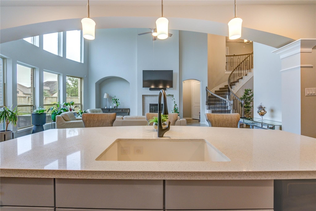 2727 Camellia Avenue - Photo 17
