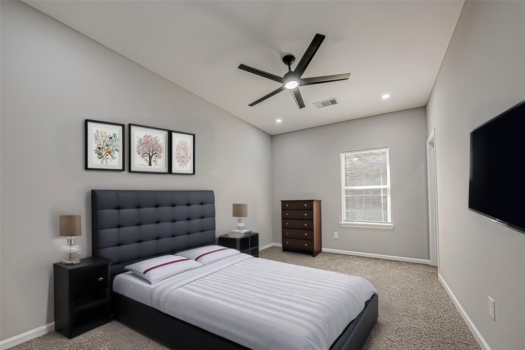7234 Saint Augustine Street - Photo 14