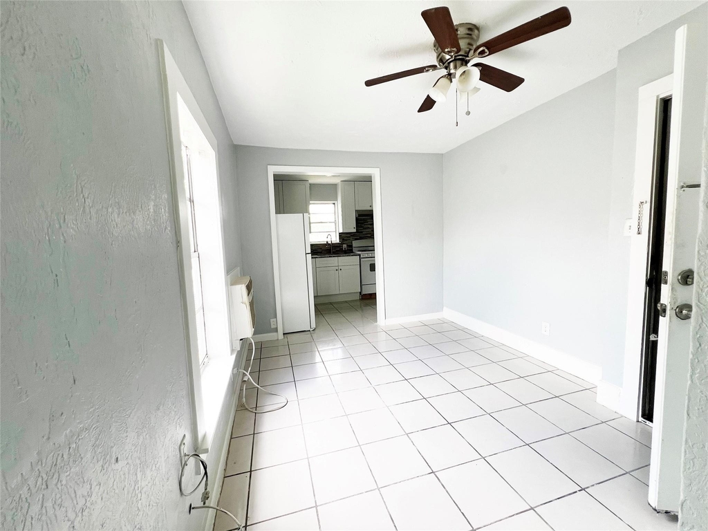 103 Cosmos Street - Photo 1