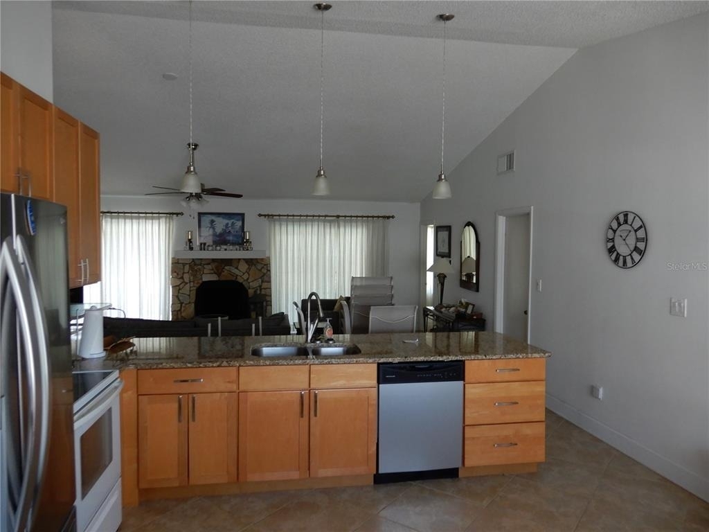 853 2nd Avenue S - Photo 2
