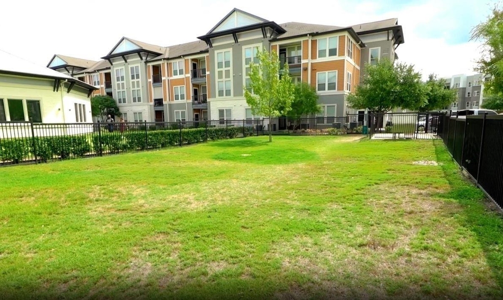 24151 Bella Dolce Lane - Photo 7