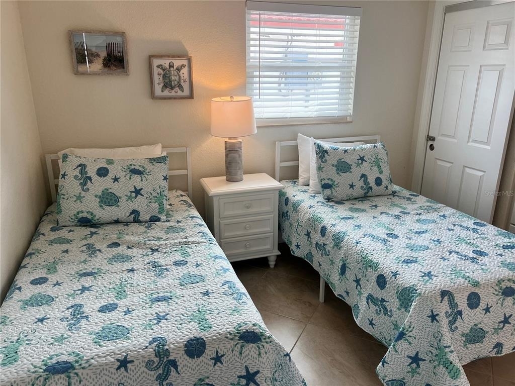 6154 Midnight Pass Road - Photo 10