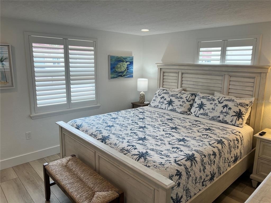 6154 Midnight Pass Road - Photo 8
