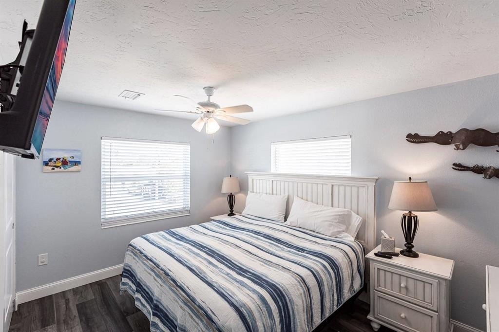 6020 Midnight Pass Road - Photo 24