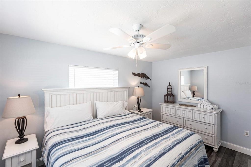 6020 Midnight Pass Road - Photo 15