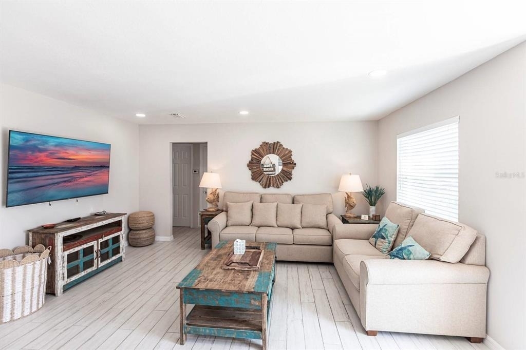 6020 Midnight Pass Road - Photo 4