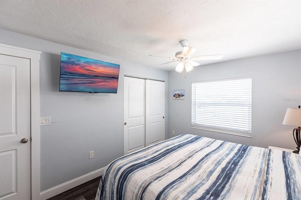6020 Midnight Pass Road - Photo 16