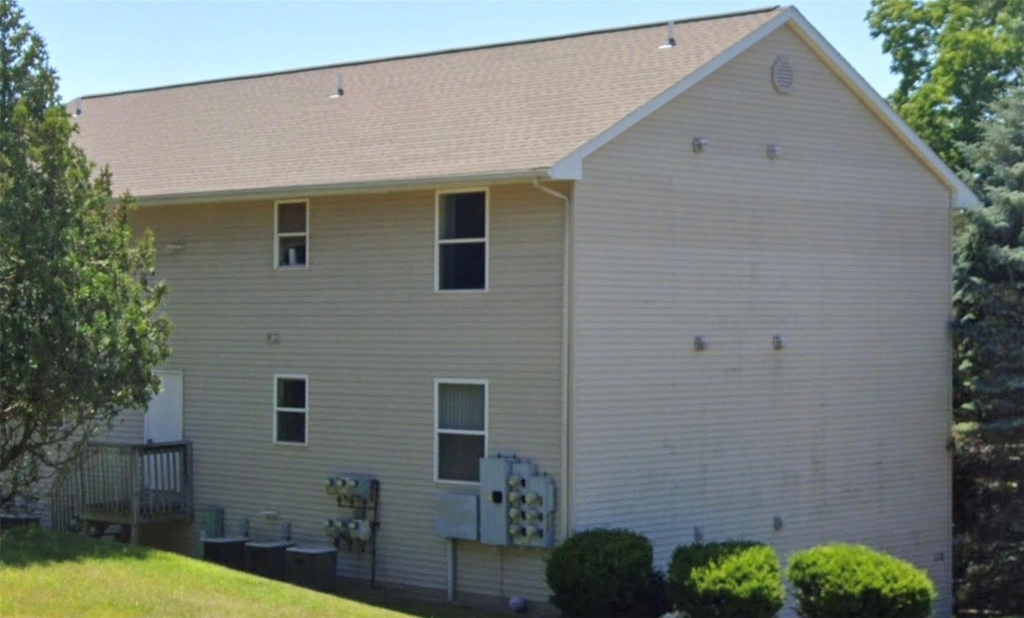 116 Devon Ave - Photo 4