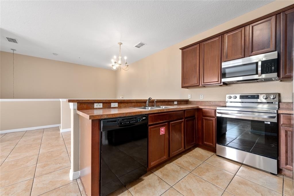 7531 Pellham Way - Photo 8
