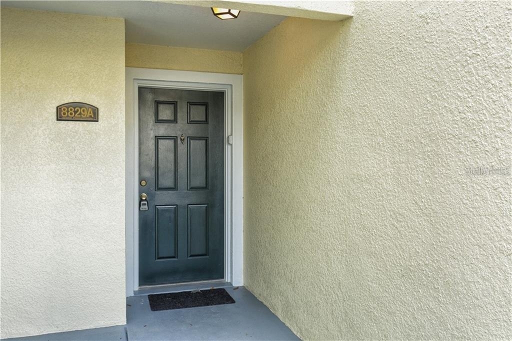 8829 Grand Palms Circle - Photo 0